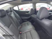 ✅ 2016 Nissan Maxima SR • VIN: 1N4AA6APXGC379409 • Лот: 42707545. Опубликован ранее на IAAI с пробегом 121 953 миль. Бесплатный доступ к архиву аукционных продаж из США и подробный отчёт об истории автомобиля на DreamBid. Изображение 8.