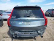 ✅ 2018 Volvo XC90 Momentum • VIN: YV4102KK2J1335199 • Lot: 41680651. Listed on IAAI with 79,796 mi. Free auction sales archive from the USA and detailed vehicle history report at DreamBid. Image 16.