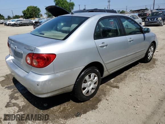 ✅ 2007 Toyota Corolla CE • VIN: 1NXBR32E17Z784793 • Lot: 61797615. Listed on Copart with 225,370 mi. Free auction sales archive from the USA and detailed vehicle history report at DreamBid. Image 3.