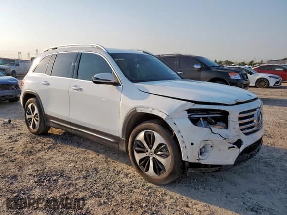 ✅ 2024 Mercedes-Benz GLB 250 • VIN: W1N4M4GBXRW380620 • Lot: 68349285. Wystawiony na Copart z przebiegiem 6 782 mil. Bezpłatny archiwum sprzedaży aukcyjnych z USA i szczegółowy raport historii pojazdu na DreamBid. Zdjęcie 4.