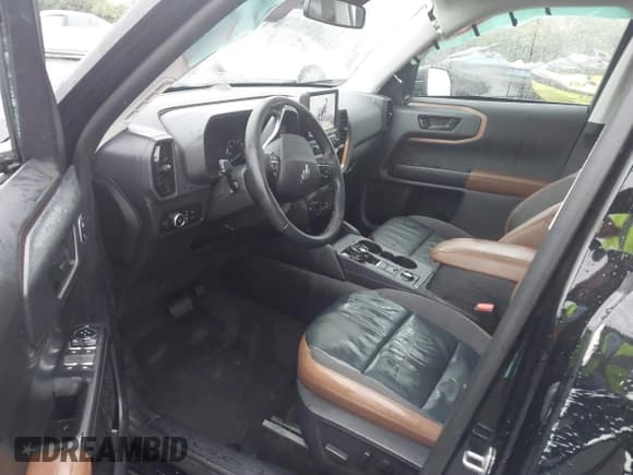 ✅ 2023 Ford Bronco Sport Outer Banks • VIN: 3FMCR9C64PRD60014 • Lot: 43573322. Listed on IAAI with 15,776 mi. Free auction sales archive from the USA and detailed vehicle history report at DreamBid. Image 5.