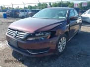 ✅ 2013 Volkswagen Passat S • VIN: 1VWAP7A32DC130705 • Lot: 42646832. Wystawiony na IAAI z przebiegiem 137 642 mil. Bezpłatny archiwum sprzedaży aukcyjnych z USA i szczegółowy raport historii pojazdu na DreamBid. Zdjęcie 6.