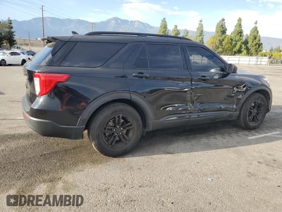 ✅ 2021 Ford Explorer XLT • VIN: 1FMSK7DH7MGB21130 • Lot: 89540695. Wystawiony na Copart z przebiegiem 54 381 mil. Bezpłatny archiwum sprzedaży aukcyjnych z USA i szczegółowy raport historii pojazdu na DreamBid. Zdjęcie 3.