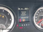 ✅ 2017 Ram 1500 Tradesman • VIN: 3C6JR6DGXHG687006 • Лот: 43852198. Опубликован ранее на IAAI с пробегом 220 456 миль. Бесплатный доступ к архиву аукционных продаж из США и подробный отчёт об истории автомобиля на DreamBid. Изображение 16.