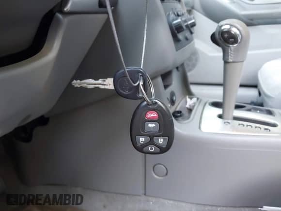 2004 Chevrolet Malibu LT z VIN 1G1ZU54804F182173, wystawiony jako IAAI lot #43167793 z przebiegiem 191 565 mil mil oraz . Historia ofert i sprzedaży dostępna na DreamBid. Obrazek 11.