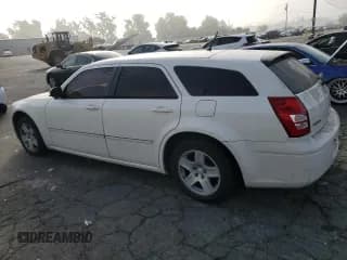 ✅ 2008 Dodge Magnum • VIN: 2D4FV47T18H147683 • Lot: 70152484. Listed on Copart with 142,894 mi. Free auction sales archive from the USA and detailed vehicle history report at DreamBid. Image 2.