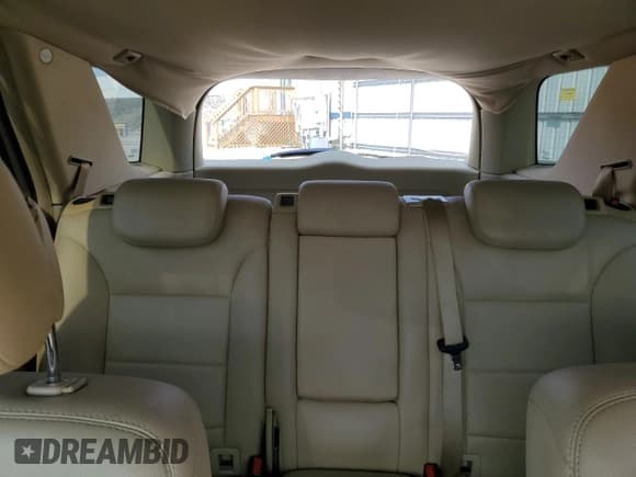 ✅ 2010 Mercedes-Benz M 350 • VIN: 4JGBB5GB6AA541374 • Lot: 71875095. Wystawiony na Copart z przebiegiem 232 503 mil. Bezpłatny archiwum sprzedaży aukcyjnych z USA i szczegółowy raport historii pojazdu na DreamBid. Zdjęcie 10.