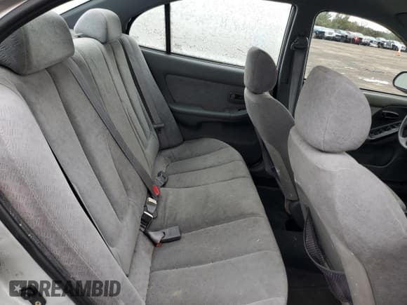 ✅ 2004 Hyundai Elantra GLS • VIN: KMHDN46DX4U752996 • Lot: 43737975. Wystawiony na Copart z przebiegiem 128 451 mil. Bezpłatny archiwum sprzedaży aukcyjnych z USA i szczegółowy raport historii pojazdu na DreamBid. Zdjęcie 10.