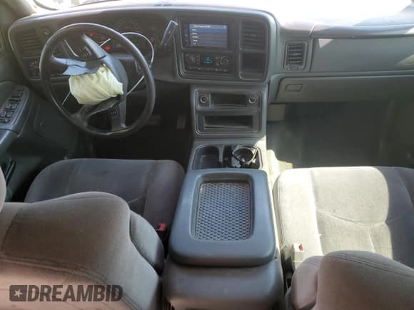 ✅ 2006 GMC Sierra 1500 SLE2 • VIN: 2GTEK13T661242199 • Lot: 70198294. Wystawiony na Copart z przebiegiem 143 288 mil. Bezpłatny archiwum sprzedaży aukcyjnych z USA i szczegółowy raport historii pojazdu na DreamBid. Zdjęcie 8.