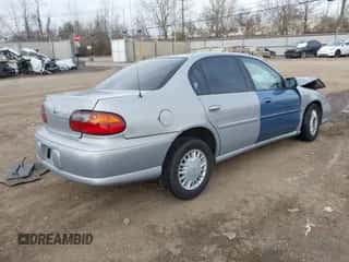 ✅ 2000 Chevrolet Malibu • VIN: 1G1ND52J3Y6233255 • Lot: 41833093. Wystawiony na IAAI z przebiegiem Nie podano mil. Skorzystaj z bezpłatnego archiwum sprzedaży aukcyjnych z USA i zobacz szczegółowy raport historii pojazdu na DreamBid. Zdjęcie 4.