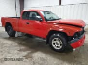 ✅ 2002 Dodge Dakota • VIN: 1B7GG32XX2S510126 • Lot: 80562074. Wystawiony na Copart z przebiegiem 121 890 mil. Bezpłatny archiwum sprzedaży aukcyjnych z USA i szczegółowy raport historii pojazdu na DreamBid. Zdjęcie 4.