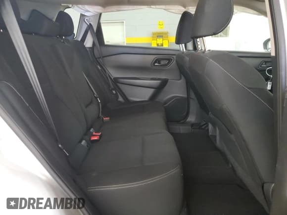 ✅ 2024 Nissan Rogue S • VIN: 5N1BT3ABXRC687996 • Лот: 86142605. Опубликован ранее на Copart с пробегом 44 204 миль. Бесплатный доступ к архиву аукционных продаж из США и подробный отчёт об истории автомобиля на DreamBid. Изображение 11.