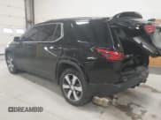 ✅ 2022 Chevrolet Traverse LT • VIN: 1GNEVHKW3NJ124361 • Lot: 41033053. Wystawiony na IAAI z przebiegiem 27 869 mil. Bezpłatny archiwum sprzedaży aukcyjnych z USA i szczegółowy raport historii pojazdu na DreamBid. Zdjęcie 3.