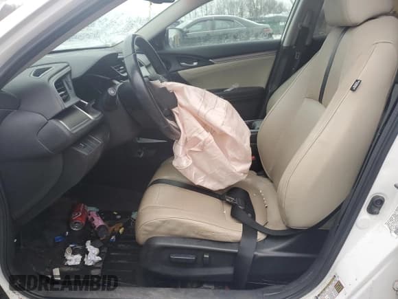 ✅ 2016 Honda Civic EX-L • VIN: 19XFC1F72GE020800 • Lot: 87601205. Wystawiony na Copart z przebiegiem Nie podano. Bezpłatny archiwum sprzedaży aukcyjnych z USA i szczegółowy raport historii pojazdu na DreamBid. Zdjęcie 7.