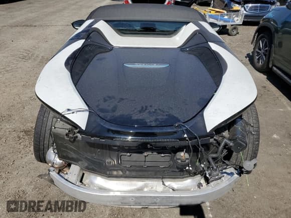 ✅ 2019 BMW i8 • VIN: WBY2Z6C56K7D28673 • Лот: 59830683. Опубликован ранее на Copart с пробегом 26 993 миль. Бесплатный доступ к архиву аукционных продаж из США и подробный отчёт об истории автомобиля на DreamBid. Изображение 10.