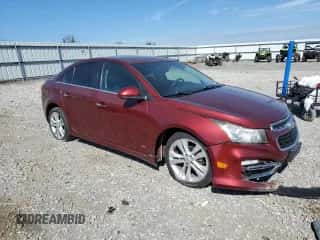 2015 Chevrolet Cruze LTZ z VIN 1G1PG5SBXF7185639, wystawiony jako Copart lot #84064925 z przebiegiem 114 494 mil mil oraz Szkoda całkowita • Salvage title. Historia ofert i sprzedaży dostępna na DreamBid. Obrazek 4.