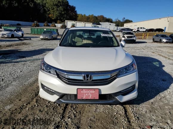 ✅ 2016 Honda Accord EX-L • VIN: 1HGCR2F84GA126783 • Lot: 91076845. Wystawiony na Copart z przebiegiem 103 044 mil. Bezpłatny archiwum sprzedaży aukcyjnych z USA i szczegółowy raport historii pojazdu na DreamBid. Zdjęcie 5.