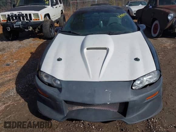 1999 Chevrolet Camaro z VIN 2G1FP22KXX2112225, wystawiony jako IAAI lot #41464711 z przebiegiem 195 188 mil mil oraz . Historia ofert i sprzedaży dostępna na DreamBid. Obrazek 6.