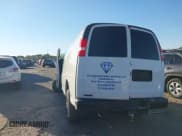 ✅ 2021 Chevrolet Express Cargo • VIN: 1GCWGAFP2M1197432 • Lot: 43585486. Wystawiony na IAAI z przebiegiem Nie podano. Bezpłatny archiwum sprzedaży aukcyjnych z USA i szczegółowy raport historii pojazdu na DreamBid. Zdjęcie 3.