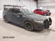 ✅ 2014 Ford Police Interceptor • VIN: 1FAHP2MT0EG103194 • Лот: 41831070. Опубликован ранее на IAAI с пробегом 186 466 миль. Бесплатный доступ к архиву аукционных продаж из США и подробный отчёт об истории автомобиля на DreamBid. Изображение 1.