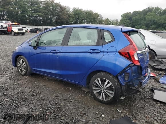 ✅ 2018 Honda Fit EX-L • VIN: 3HGGK5H06JM702320 • Лот: 66926535. Опубликован ранее на Copart с пробегом 67 999 миль. Бесплатный доступ к архиву аукционных продаж из США и подробный отчёт об истории автомобиля на DreamBid. Изображение 2.