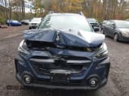 ✅ 2025 Subaru Outback Premium • VIN: 4S4BTADC8S3283027 • Lot: 43651624. Wystawiony na IAAI z przebiegiem 914 mil. Bezpłatny archiwum sprzedaży aukcyjnych z USA i szczegółowy raport historii pojazdu na DreamBid. Zdjęcie 12.