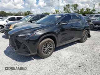 ✅ 2025 Lexus NX 350 Luxury • VIN: JTJHGCEZ1S2022276 • Lot: 69758235. Wystawiony na Copart z przebiegiem 15 390 mil. Bezpłatny archiwum sprzedaży aukcyjnych z USA i szczegółowy raport historii pojazdu na DreamBid. Zdjęcie 1.