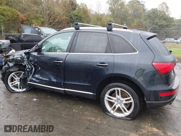 ✅ 2017 Audi Q5 Premium • VIN: WA1C2AFP4HA088651 • Lot: 43552445. Listed on IAAI with Not provided. Free auction sales archive from the USA and detailed vehicle history report at DreamBid. Image 13.