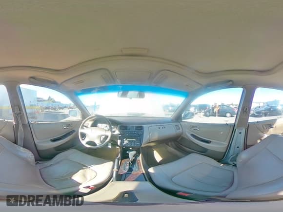 ✅ 1999 Honda Accord EX • VIN: JHMCG6679XC027544 • Лот: 68949985. Опубликован ранее на Copart с пробегом 200 875 миль. Бесплатный доступ к архиву аукционных продаж из США и подробный отчёт об истории автомобиля на DreamBid. Изображение 15.