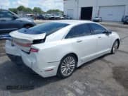 ✅ 2013 Lincoln MKZ • VIN: 3LN6L2G91DR825239 • Lot: 43107464. Wystawiony na IAAI z przebiegiem 266 314 mil. Bezpłatny archiwum sprzedaży aukcyjnych z USA i szczegółowy raport historii pojazdu na DreamBid. Zdjęcie 4.