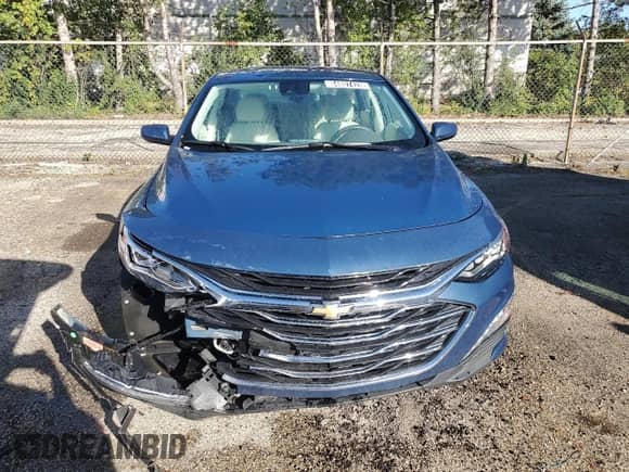 2024 Chevrolet Malibu LT z VIN 1G1ZE5ST2RF240246, wystawiony jako Copart lot #84807425 z przebiegiem 28 278 mil mil oraz Szkoda całkowita • Salvage title. Historia ofert i sprzedaży dostępna na DreamBid. Obrazek 5.