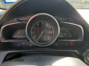 ✅ 2020 Mazda CX-3 Sport • VIN: JM1DKDB7XL1465302 • Лот: 86484615. Опубликован ранее на Copart с пробегом 82 760 миль. Бесплатный доступ к архиву аукционных продаж из США и подробный отчёт об истории автомобиля на DreamBid. Изображение 9.