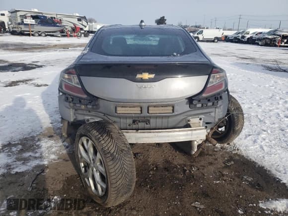 ✅ 2018 Chevrolet Volt Premier • VIN: 1G1RD6S58JU118369 • Lot: 36872994. Wystawiony na Copart z przebiegiem 116 286 mil. Bezpłatny archiwum sprzedaży aukcyjnych z USA i szczegółowy raport historii pojazdu na DreamBid. Zdjęcie 6.