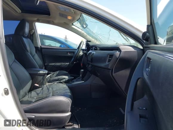 ✅ 2014 Toyota Corolla L • VIN: 5YFBURHE9EP033819 • Lot: 42445651. Wystawiony na IAAI z przebiegiem 124 782 mil. Bezpłatny archiwum sprzedaży aukcyjnych z USA i szczegółowy raport historii pojazdu na DreamBid. Zdjęcie 5.