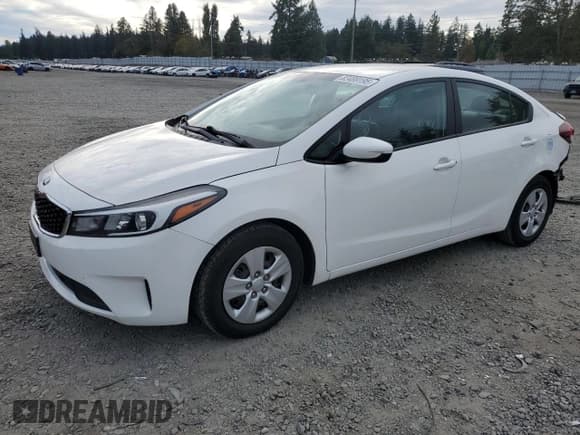 ✅ 2017 Kia Forte LX • VIN: 3KPFK4A72HE118156 • Lot: 82489195. Listed on Copart with 111,437 mi. Free auction sales archive from the USA and detailed vehicle history report at DreamBid. Image 1.