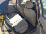 ✅ 2000 Ford Focus SE • VIN: 1FAFP3434YW401903 • Lot: 42104706. Listed on IAAI with 201,826 mi. Free auction sales archive from the USA and detailed vehicle history report at DreamBid. Image 8.