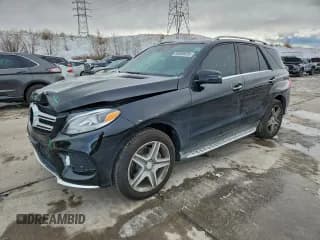 ✅ 2016 Mercedes-Benz GLE 350 • VIN: 4JGDA5HBXGA709262 • Lot: 95995625. Wystawiony na Copart z przebiegiem 85 788 mil. Bezpłatny archiwum sprzedaży aukcyjnych z USA i szczegółowy raport historii pojazdu na DreamBid. Zdjęcie 1.