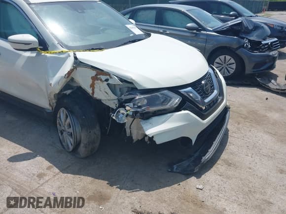✅ 2020 Nissan Rogue SL • VIN: 5N1AT2MVXLC794968 • Lot: 42608498. Listed on IAAI with 158,944 mi. Free auction sales archive from the USA and detailed vehicle history report at DreamBid. Image 6.