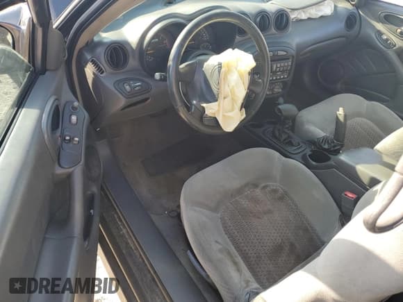 ✅ 2004 Pontiac Grand Am GT • VIN: 1G2NW12E44M615317 • Лот: 72261074. Опубликован ранее на Copart с пробегом Не указан. Бесплатный доступ к архиву аукционных продаж из США и подробный отчёт об истории автомобиля на DreamBid. Изображение 8.