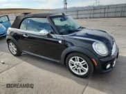 ✅ 2011 MINI Convertible • VIN: WMWZN3C52BTZ89323 • Lot: 91351885. Wystawiony na Copart z przebiegiem 76 663 mil. Bezpłatny archiwum sprzedaży aukcyjnych z USA i szczegółowy raport historii pojazdu na DreamBid. Zdjęcie 4.