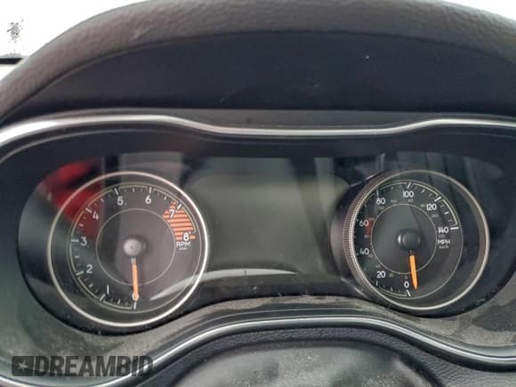 ✅ 2019 Jeep Cherokee Limited • VIN: 1C4PJMDX5KD431763 • Lot: 94462565. Wystawiony na Copart z przebiegiem Nie podano. Bezpłatny archiwum sprzedaży aukcyjnych z USA i szczegółowy raport historii pojazdu na DreamBid. Zdjęcie 9.