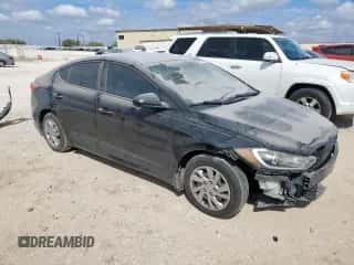 ✅ 2017 Hyundai Elantra SE • VIN: KMHD74LF0HU311447 • Lot: 85121675. Wystawiony na Copart z przebiegiem Nie podano mil. Skorzystaj z bezpłatnego archiwum sprzedaży aukcyjnych z USA i zobacz szczegółowy raport historii pojazdu na DreamBid. Zdjęcie 4.