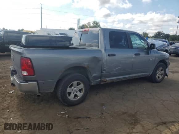 2009 Dodge 1500 SLT z VIN 1D3HB13T99S747131, wystawiony jako Copart lot #72332124 z przebiegiem 333 152 mil mil oraz Czysty tytuł • Clean title. Historia ofert i sprzedaży dostępna na DreamBid. Obrazek 3.