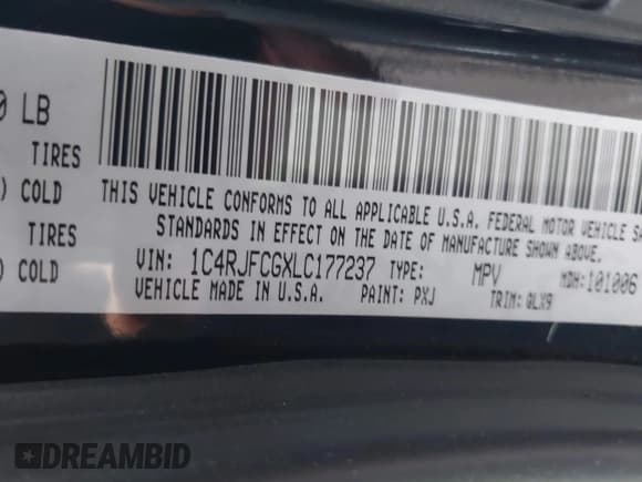 ✅ 2020 Jeep Grand Cherokee Overland • VIN: 1C4RJFCGXLC177237 • Lot: 42626486. Listed on IAAI with 39,629 mi. Free auction sales archive from the USA and detailed vehicle history report at DreamBid. Image 9.
