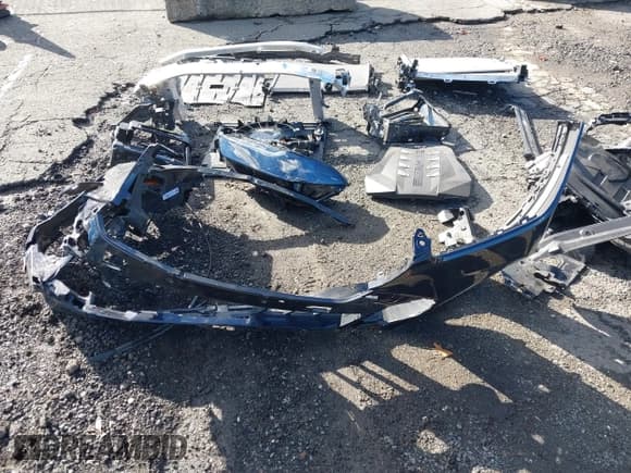 ✅ 2024 BMW X5 M60i • VIN: 5UX33EU06R9T12665 • Лот: 43500208. Опубликован ранее на IAAI с пробегом 31 268 миль. Бесплатный доступ к архиву аукционных продаж из США и подробный отчёт об истории автомобиля на DreamBid. Изображение 12.