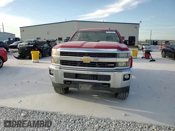 ✅ 2015 Chevrolet Silverado 2500HD LT • VIN: 1GC2KVE8XFZ117913 • Лот: 69125855. Опубликован ранее на Copart с пробегом 381 021 миль. Бесплатный доступ к архиву аукционных продаж из США и подробный отчёт об истории автомобиля на DreamBid. Изображение 13.