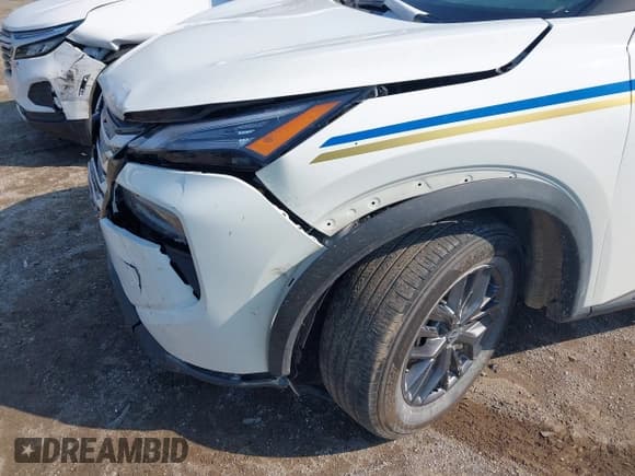 ✅ 2025 Nissan Rogue S • VIN: 5N1BT3AB4SC777425 • Lot: 41960932. Listed on IAAI with 14,073 mi. Free auction sales archive from the USA and detailed vehicle history report at DreamBid. Image 6.