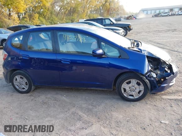 ✅ 2012 Honda Fit • VIN: JHMGE8H30CC026645 • Лот: 43527129. Опубликован ранее на IAAI с пробегом 157 892 миль. Бесплатный доступ к архиву аукционных продаж из США и подробный отчёт об истории автомобиля на DreamBid. Изображение 13.