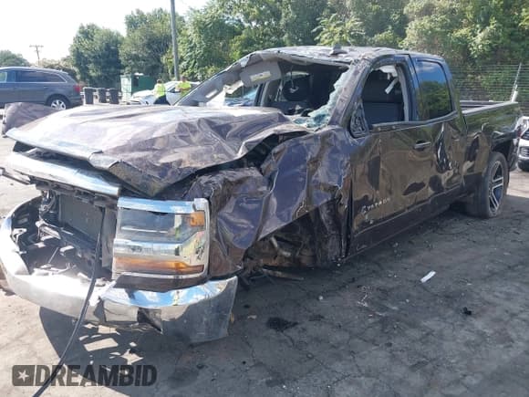 ✅ 2016 Chevrolet Silverado 1500 LT • VIN: 1GCVKREC9GZ221805 • Lot: 43101480. Wystawiony na IAAI z przebiegiem 138 997 mil. Bezpłatny archiwum sprzedaży aukcyjnych z USA i szczegółowy raport historii pojazdu na DreamBid. Zdjęcie 2.