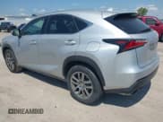 ✅ 2015 Lexus NX 200t • VIN: JTJYARBZXF2011923 • Lot: 42965037. Wystawiony na IAAI z przebiegiem 72 065 mil. Bezpłatny archiwum sprzedaży aukcyjnych z USA i szczegółowy raport historii pojazdu na DreamBid. Zdjęcie 3.
